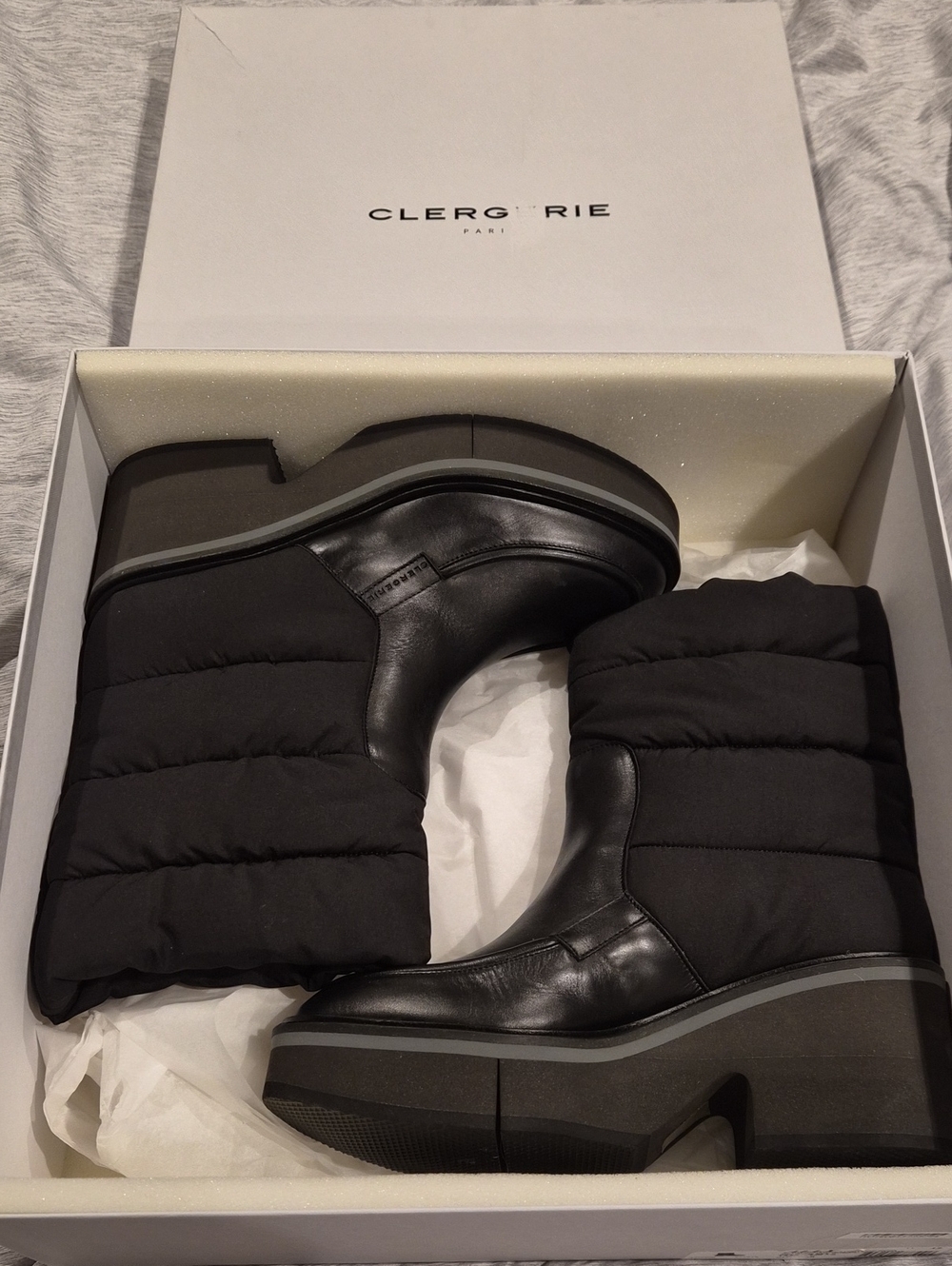 Robert Clergerie Black Quilted Leather Platform Women's Boots EU38 New In Box